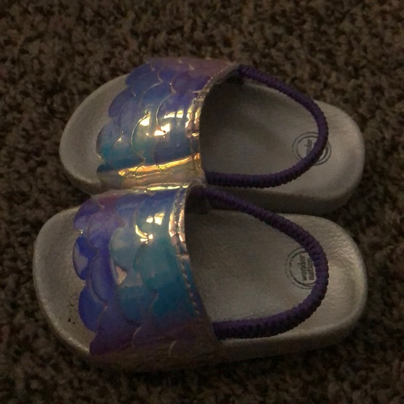 Sandals - Picture 4 of 4